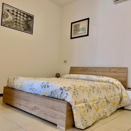 Sweet Harmony Apartment Lucca Bagian luar foto