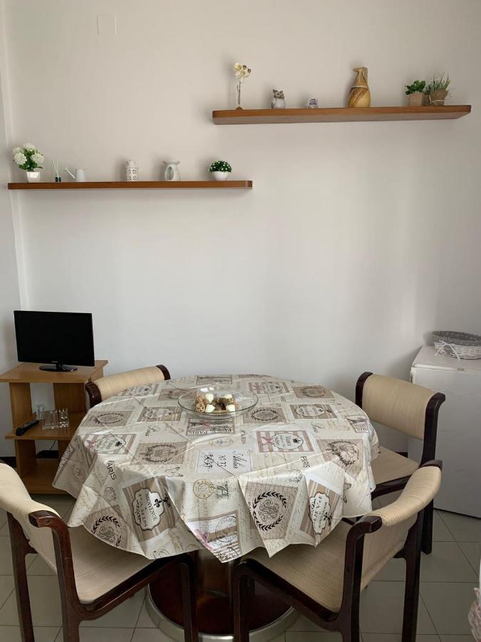 Sweet Harmony Apartment Lucca Bagian luar foto