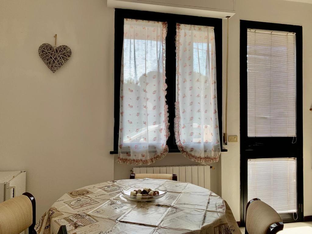 Sweet Harmony Apartment Lucca Bagian luar foto