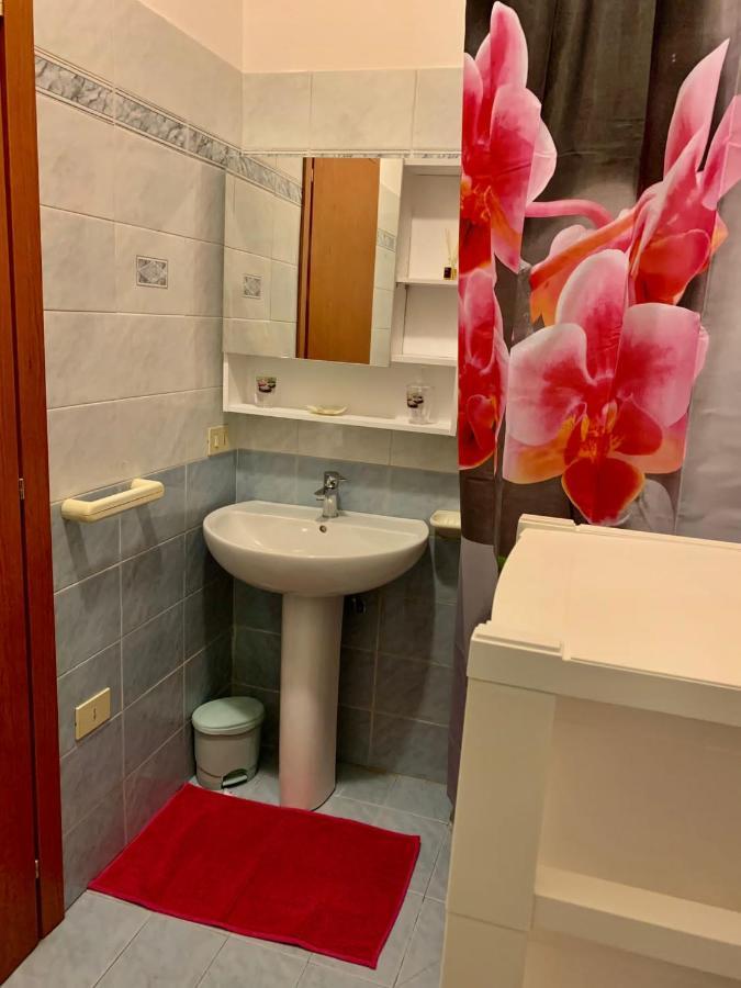 Sweet Harmony Apartment Lucca Bagian luar foto